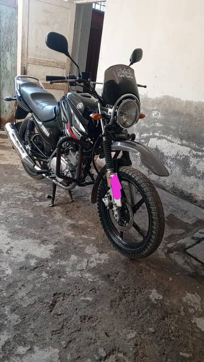 Yamaha YbR 125