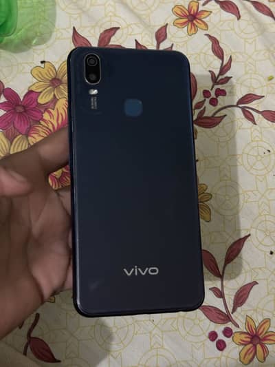 Vivo y11