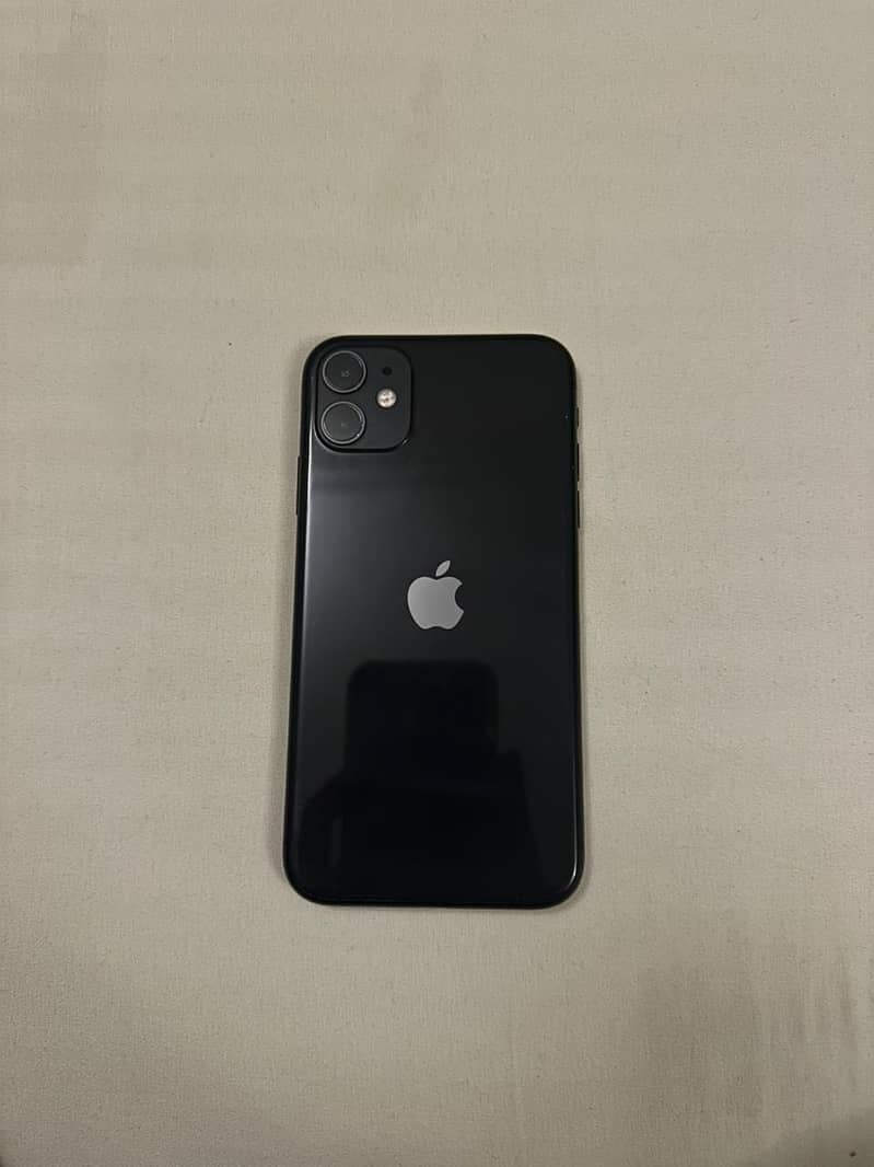 IPHONE 11 0