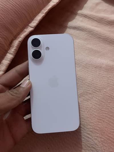 iPhone 16