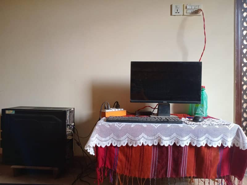 Monitor,cpu,keyboard,mouse 1