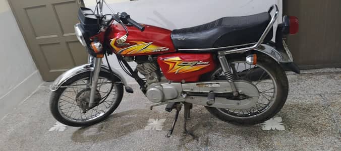 Honda CD 125 Red Colour for Sale