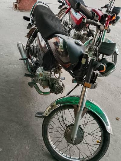 Honda 70 in Excellent condition