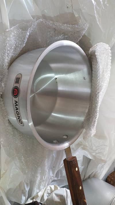 brand. . magno sauce pan