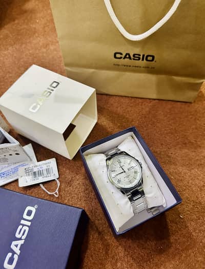 CASIO Silver