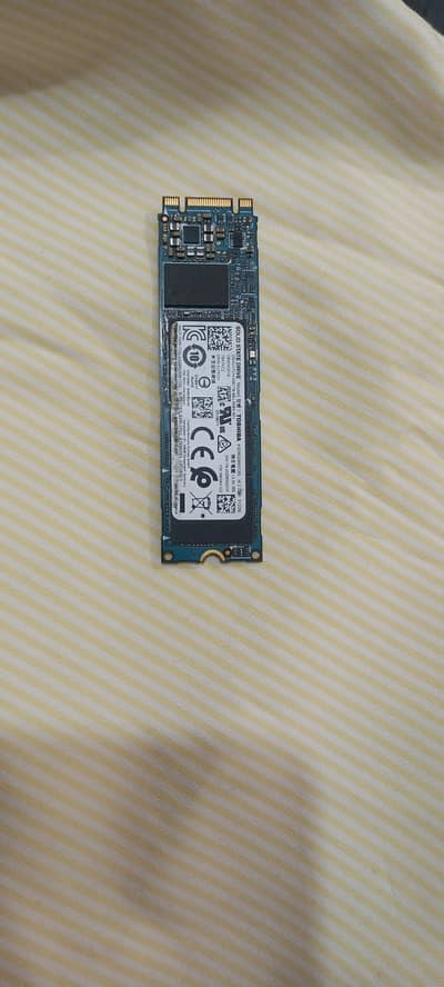 Toshiba 512 gb ssd M2
