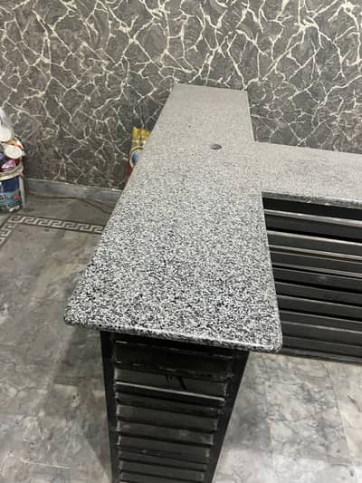 shop Table iron with marble