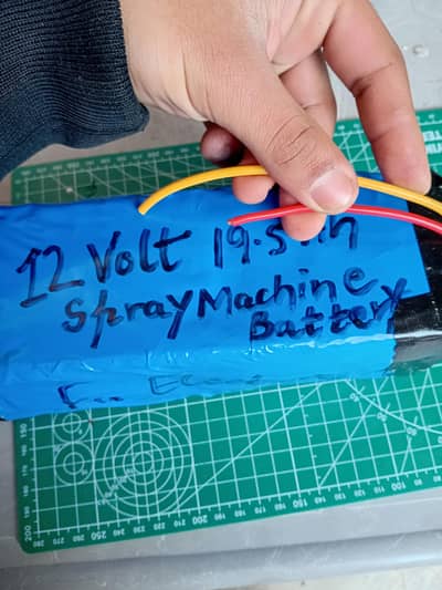 12volt 19.5 amp battery . . bike battery and spary machine battery .