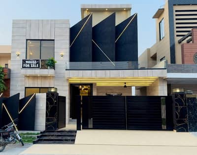 Luxury House Top City 10 Marla For Sale