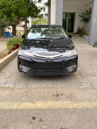 Toyota Corolla Altis Grande CVT-i 1.8 2019