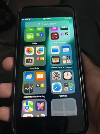 iPhone se 20 waterpack full ok bh 92 % 64 gb