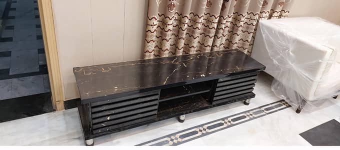 65 inch Led Tv console brand new condition never used