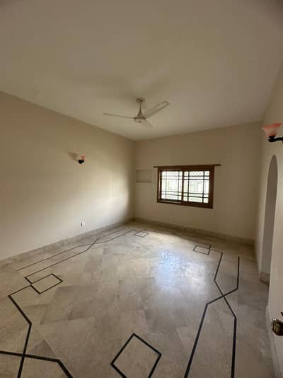 4 Bed Portion Available For Rent