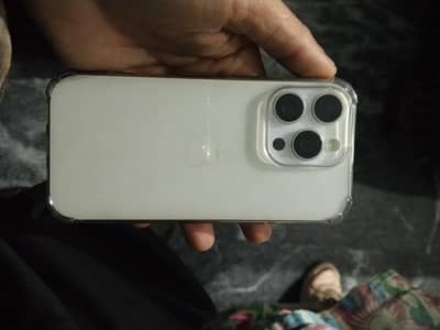iphone one 16 pro white colour very good conditio  health 91 cycle