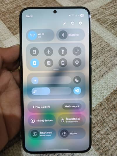 Samsung Galaxy S22 plus