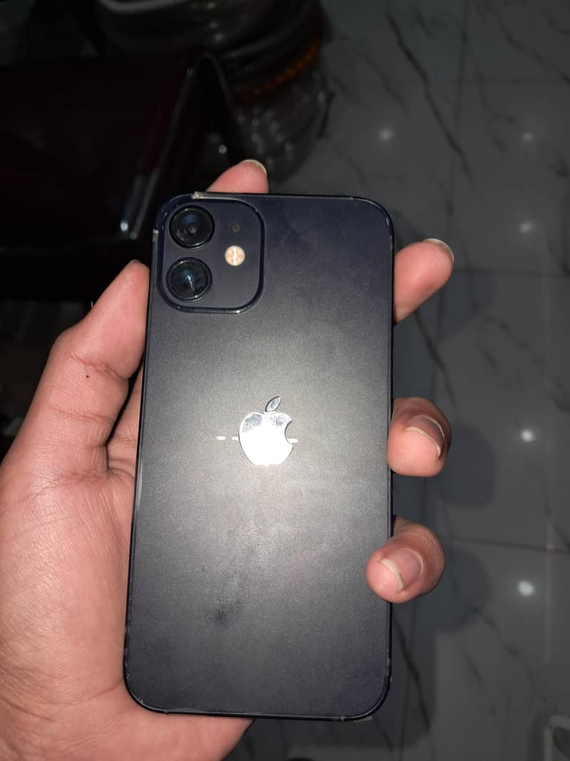 Iphone 12 Mini 0