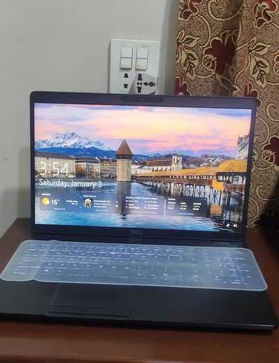 Dell Precision Core i7 9th Gen 32GB ram 512 nvme SSD+4gb graphic card