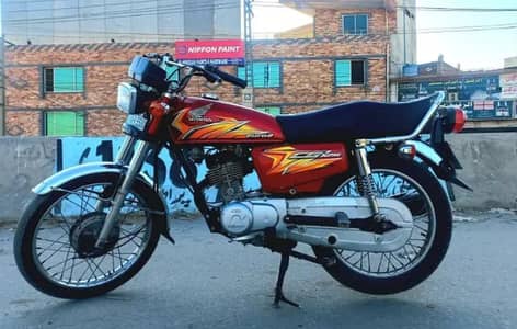 Honda CG 125 | Well Maintained | Complete Documents
