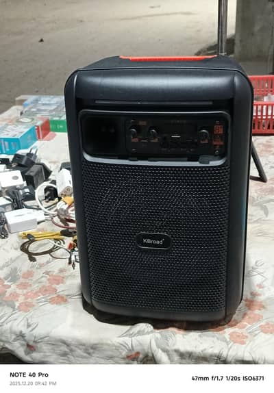 BT Speaker with Bluetooth Mic 8" Speakr aesthetic RGB lights