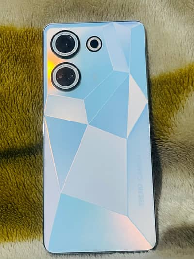tecno cammon 20 With box.
