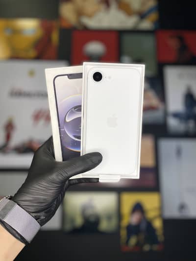 iPhone 16-e NON PTA SIM LOCK BRAND NEW