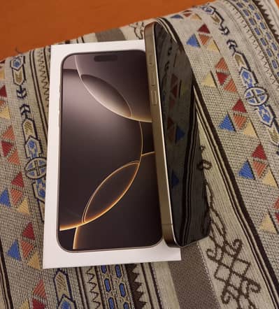 Apple iPhone 16 Pro Max