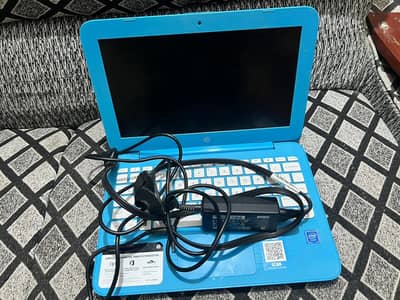 4gb & 32 HP Chromebook