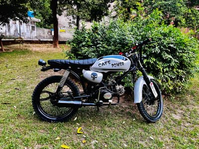 Cafe racer road prince