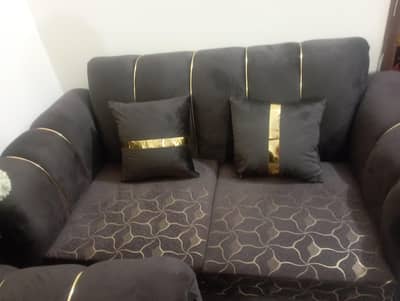 6 seater new just one week use urgent sale