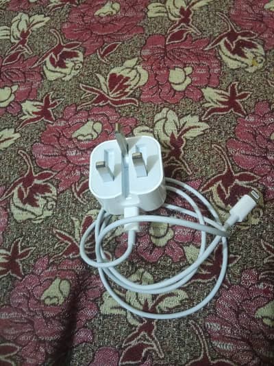 Apple iPhone 13 Pro Max jv sim time bhi ha mobile ki battery 97 ha