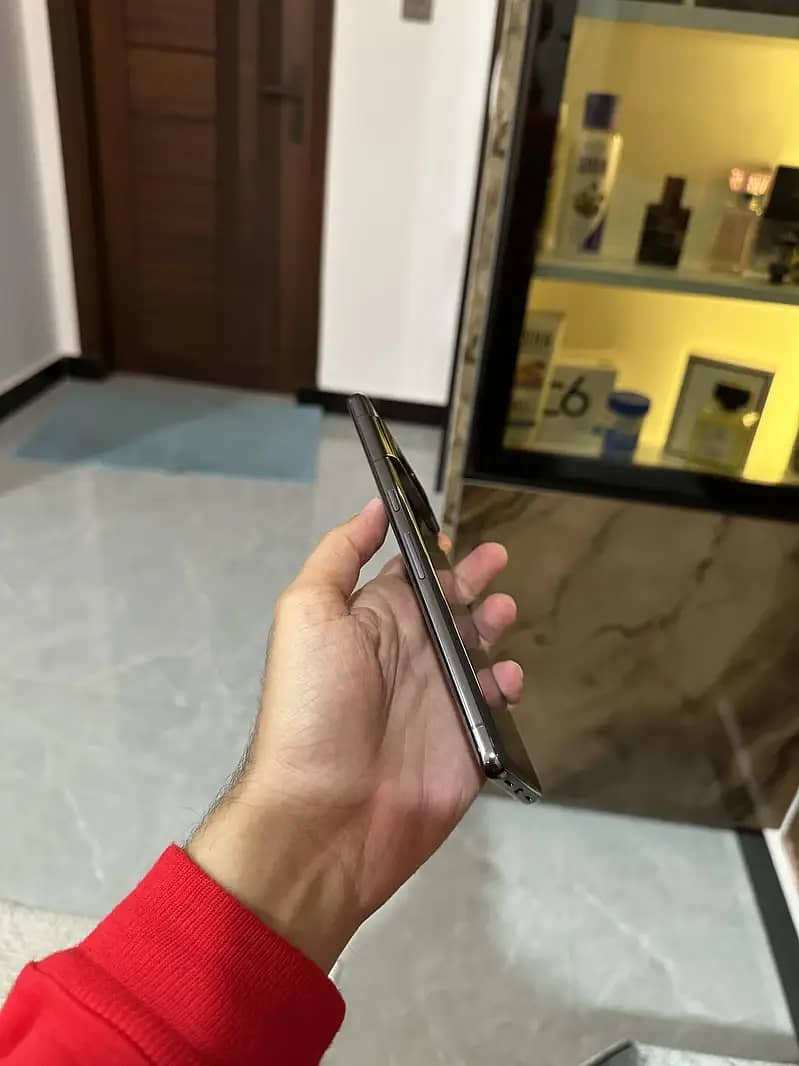 Google pixel 7 pro 4