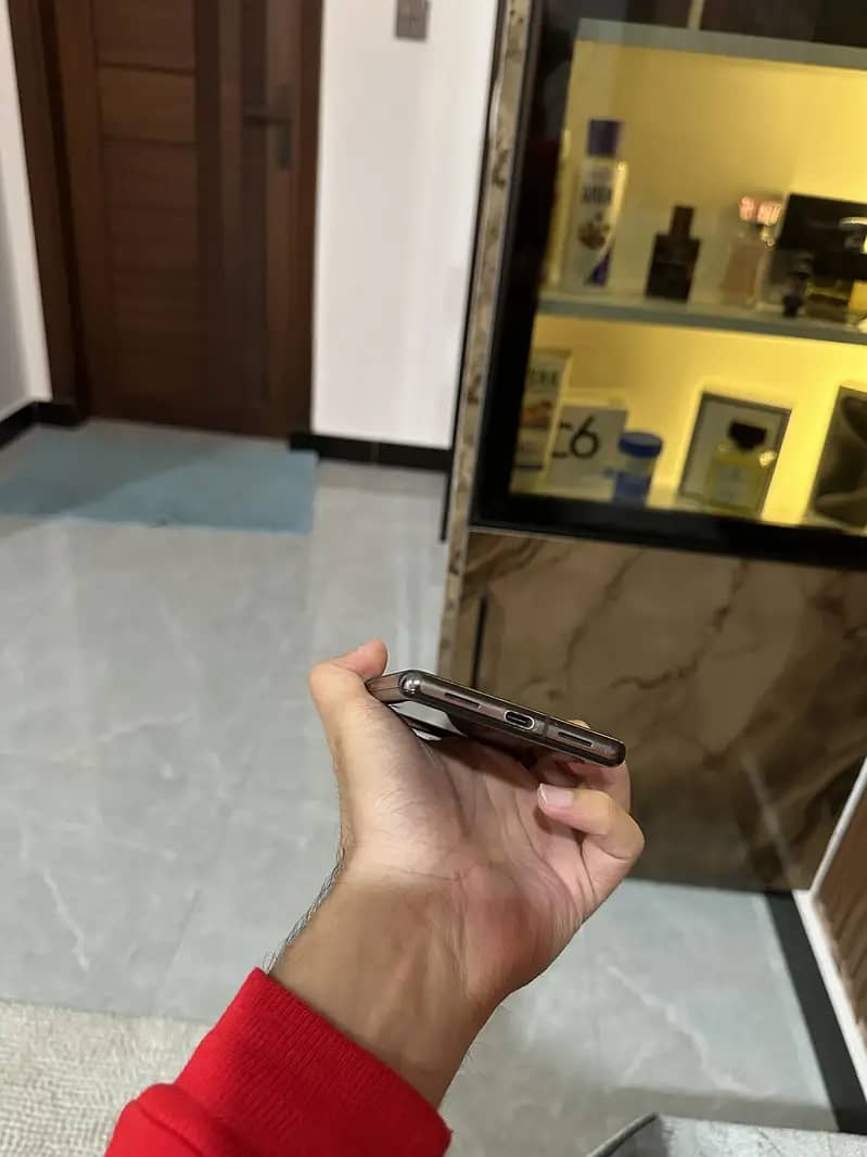 Google pixel 7 pro 5