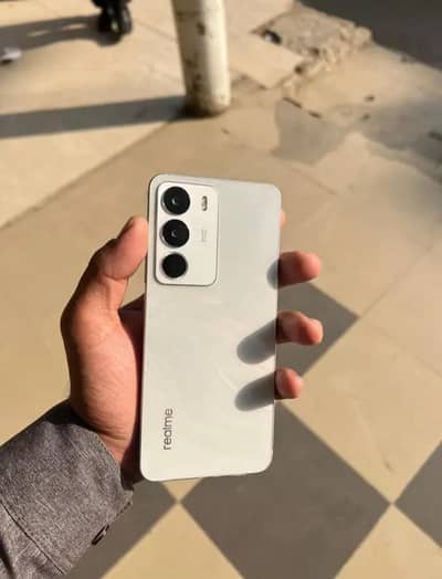 Realme C71 6/128 15 Din Used