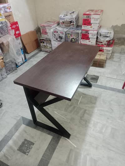 Wooden Office Table   with steel frame