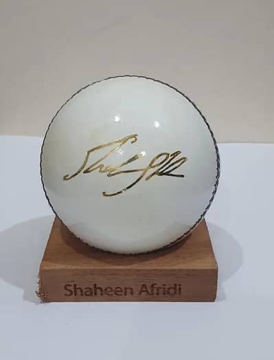 Pepsi x Shaheen Afridi Official Cricket Ball
