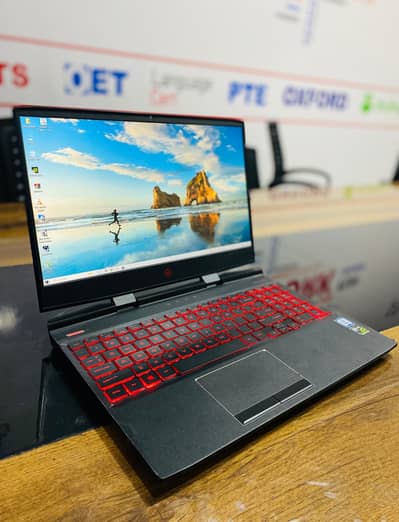 Hp omen 15 i5 8th Generation/ 16 gb Ram/1050 ti 4gb Card