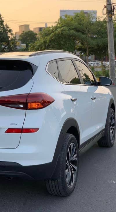 Tucson awd 2023 bumper to bumper jeniune