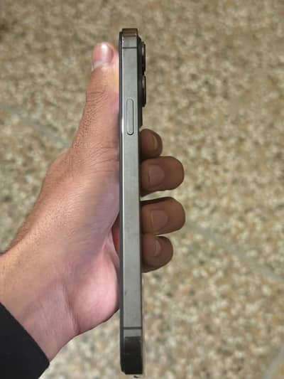 I phone 13 pro max non pta