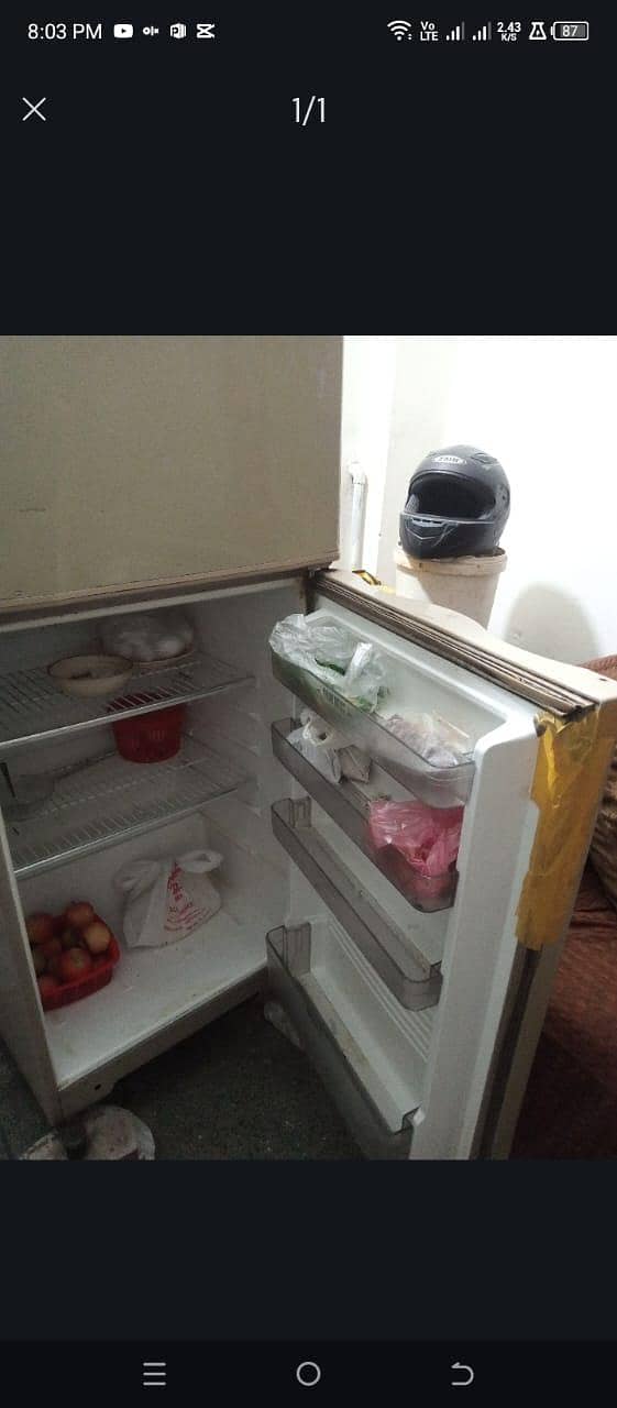 Refrigerator 1
