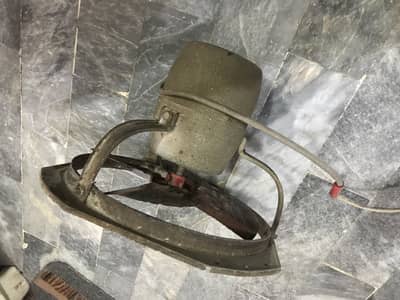 Metal Exhaust fan Rs 3000