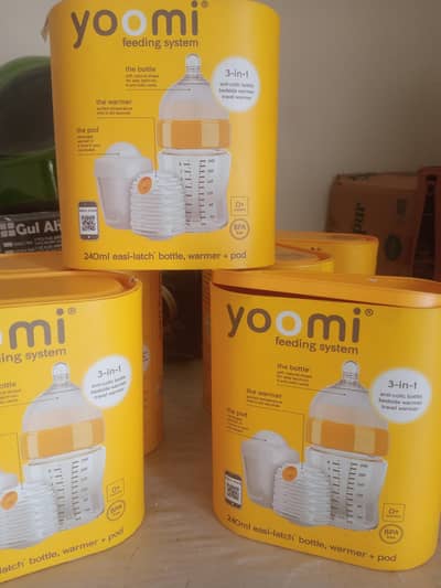 yommi baby feeder without warmer  made england