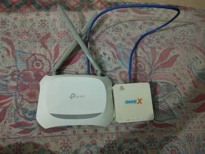 TP LINK Router with ONU Device