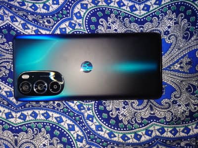 Motorola Edge 30 pro