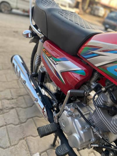 Urgent Sale Karna ha. . . 03135897665 Contacts only call