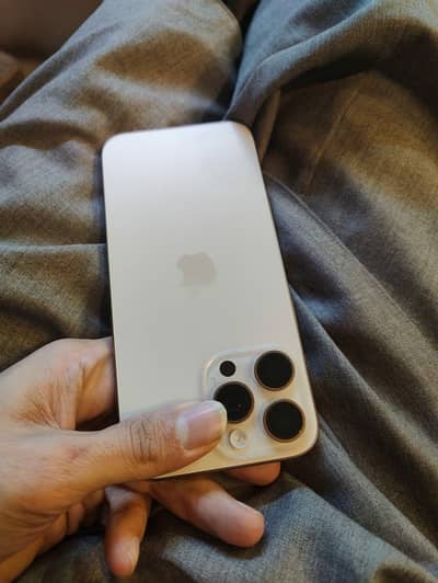 16 pro max jv complete box 6 month apple warranty 97 cycle