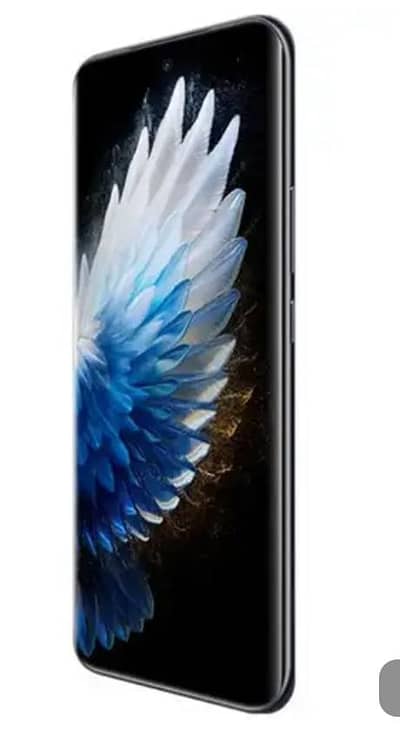 techno spark 40 pro Plus +  RAM 8 +8- 256