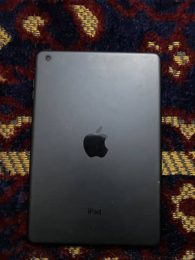 I pad gaming device