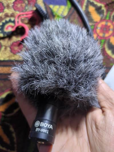 boya by mm1 shotgun microphone, mic