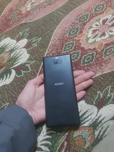 Sony Xperia 10 plus Good condition 03709192770