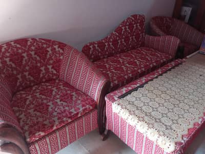7 sitar sofa set neet and clean just New ha